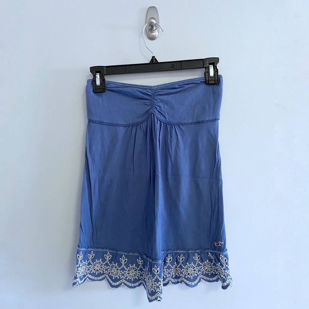 Hollister Strapless Embroidered Periwinkle Blouse
